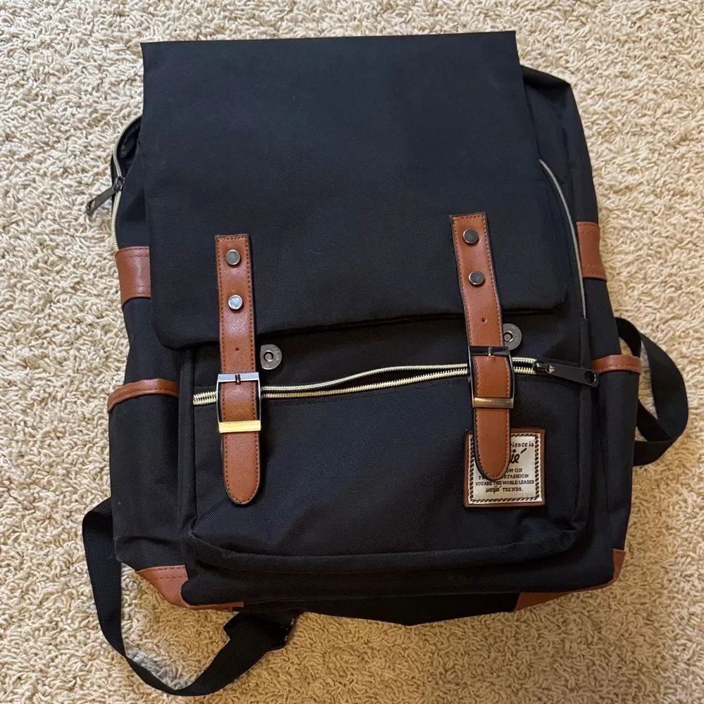 Small Travel Backpack Commuter Black Brown Excellent condition